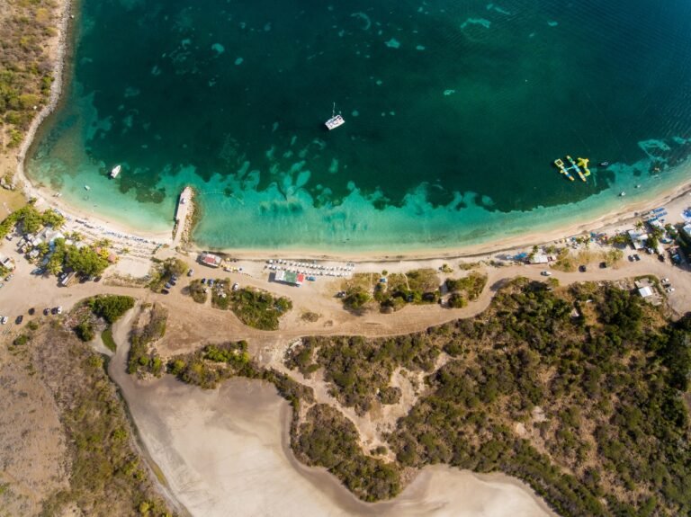 Cockleshell-Beach-Front-Land-152-Acres-6